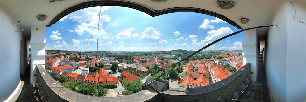 Věž - jih a západ