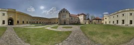 Nádvoří