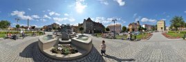 Náměstí - kašna