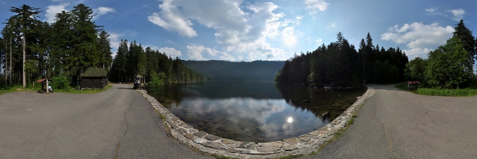 Černé jezero