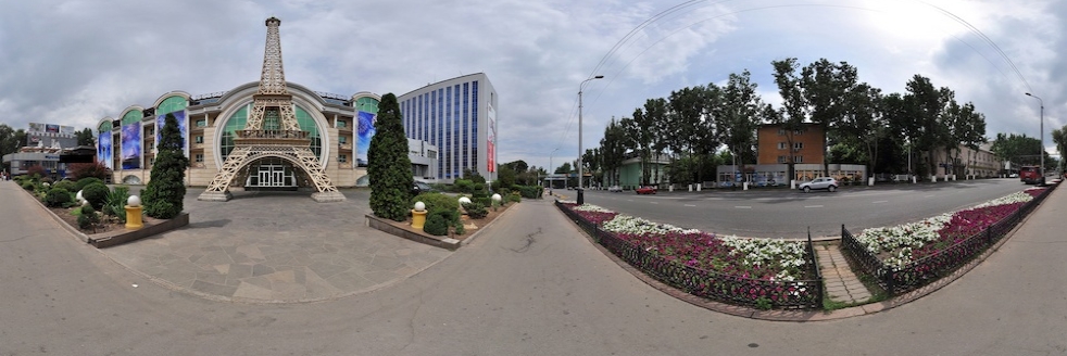 Eiffelova věž na Furmanov st.