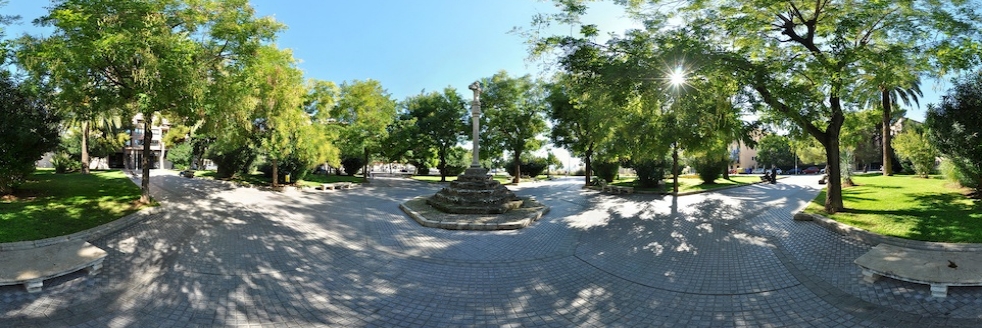 Plaza Porta des Camp
