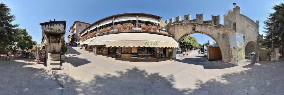 Via Salita alla Rocca