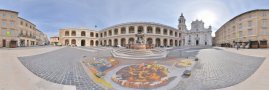 Piazza della Madonna
