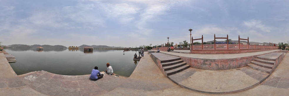 Jal Mahal - Vodní palác